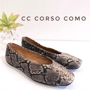 CORSO COMO TRISHINA SNAKESKIN SQUARE TOE SOFT LEATHER BALLET FLATS SIZE 8